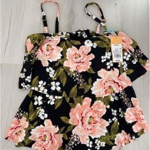 New floral swim top
